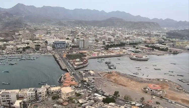 إفشال مخطط حوثي خطير يستهدف عدن.. ضبط عنصرين بحوزت...