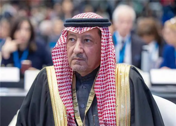 مسؤول سعودي: دعمنا للحكومة اليمنية مستمر والحوثيون...